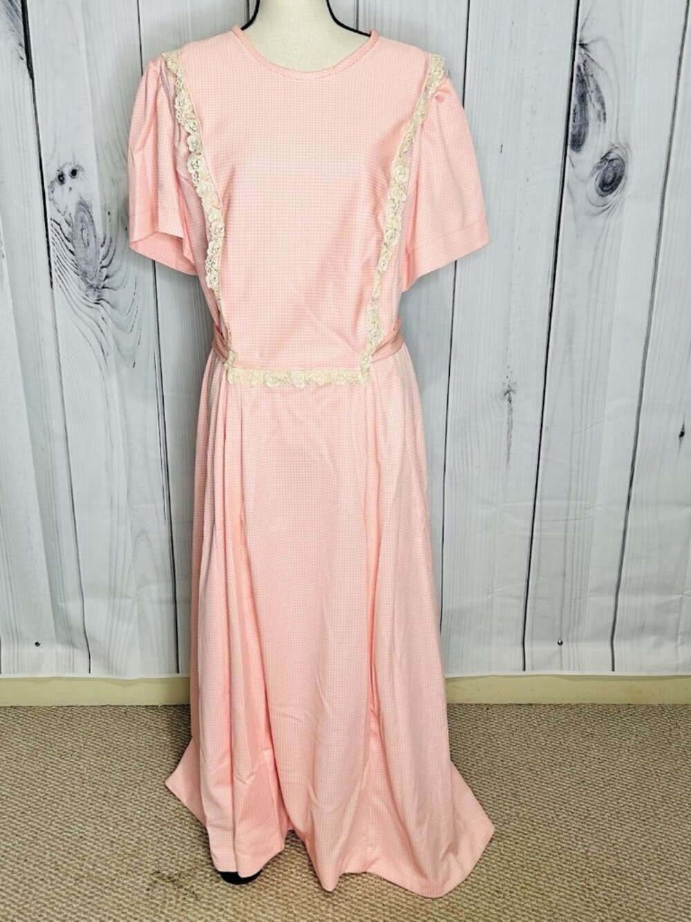 Vintage 1950s Pink White Plaid Shirtwaist Sash Tie Dress Handmade Sz XL Lace